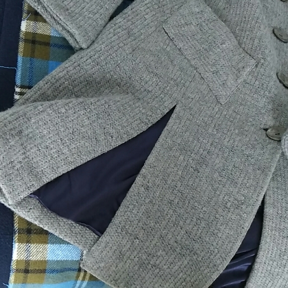 NWOT Grey Wool Coat - Picture 3 of 4